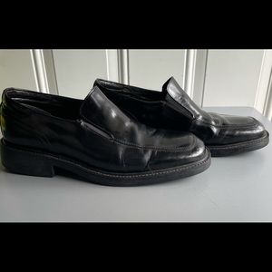 GUC Kenneth Cole Leather Dress Loafer SZ 10
